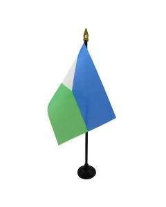 DRAPEAU DE TABLE DJIBOUTI 15x10cm - PETIT DRAPEAUX DE BUREAU DJIBOUTIEN 10 x 15 cm pointe dorée