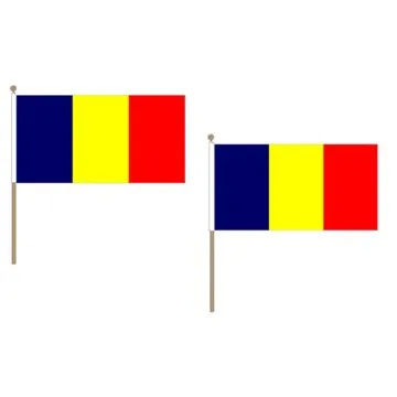 DRAPEAU TCHAD 45x30cm HAMPE en bois - LOT DE 10 DRAPEAUX TCHADIEN 30 x 45 cm
