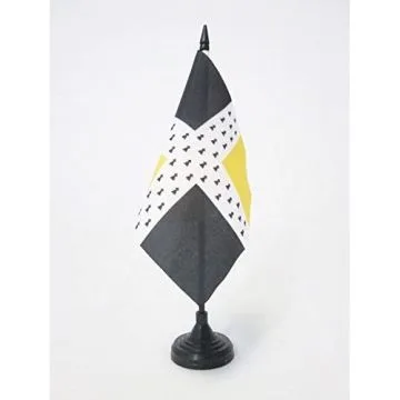 DRAPEAU DE TABLE ORDONNANCE DU RÍ?GIMENT DE BRETAGNE 1757 Í? 1791 15x15cm - PETIT DRAPEAUX DE BUREAU INFANTERIE DU ROYAUME DE FRANCE 15 x 15 cm