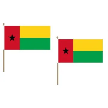 DRAPEAU GUINÍ?E-BISSAU 45x30cm HAMPE en bois - LOT DE 10 DRAPEAUX BISSAU-GUINÍ?EN 30 x 45 cm
