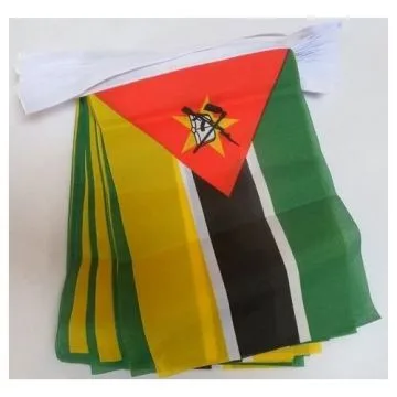 Guirlande 12 mètres 20 Drapeaux Mozambique 45x30 cm - Drapeau mozambicain 30 x 45 cm