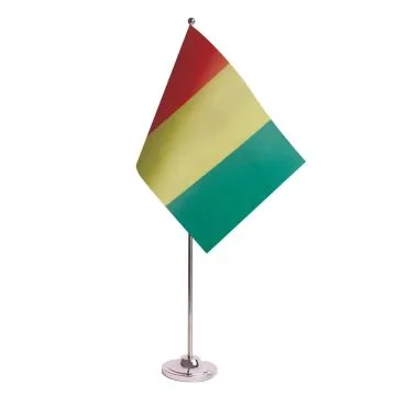 DRAPEAU DE TABLE prestige GUINÉE 22x15cm en SATIN - GRAND DRAPEAUX DE BUREAU GUINÉEN 15 x 22 cm