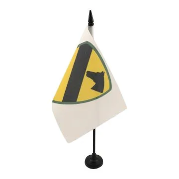 DRAPEAU DE TABLE 1RE DIVISION DE CAVALERIE DES Í?TATS-UNIS 21x14cm - PETIT DRAPEAUX DE BUREAU 1ST US CAVALRY DIVISION 14 x 21 cm