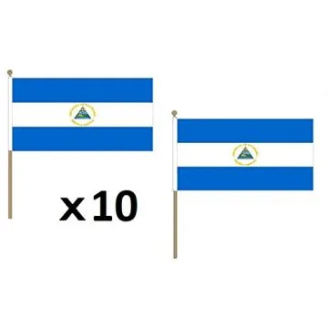 DRAPEAU NICARAGUA 45x30cm HAMPE en bois - LOT DE 10 DRAPEAUX NICARAGUAYEN 30 x 45 cm