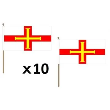 DRAPEAU GUERNESEY 45x30cm HAMPE en bois - LOT DE 10 DRAPEAUX ANGLAIS 30 x 45 cm