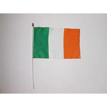 DRAPEAU IRLANDE 45x30cm HAMPE blanche - LOT DE 10 DRAPEAUX IRLANDAIS 30 x 45 cm