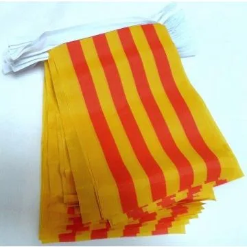 GUIRLANDE 4 mètres 20 DRAPEAUX CATALOGNE 15x10 cm - DRAPEAU CATALAN 10 x 15 cm