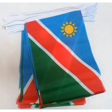 Guirlande 12 mètres 20 Drapeaux Namibie 45x30 cm - Drapeau namibien 30 x 45 cm