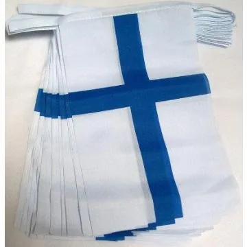 Guirlande 12 mètres 20 Drapeaux Finlande 45x30 cm - Drapeau finlandais 30 x 45 cm