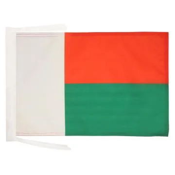 DRAPEAU MADAGASCAR 45x30cm - PAVILLON MALGACHE 30 x 45 cm haute qualité