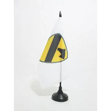DRAPEAU DE TABLE 1RE DIVISION DE CAVALERIE DES Í?TATS-UNIS 21x14cm - PETIT DRAPEAUX DE BUREAU 1ST US CAVALRY DIVISION 14 x 21 cm