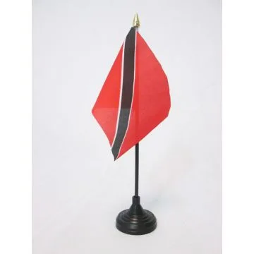 DRAPEAU DE TABLE TRINIDAD-ET-TOBAGO 15x10cm - PETIT DRAPEAUX DE BUREAU TRINIDADIEN 10 x 15 cm pointe dorée