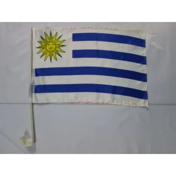 Drapeau de voiture URUGUAY 45x30cm - Carflag URUGUAYEN 30 x 45 cm